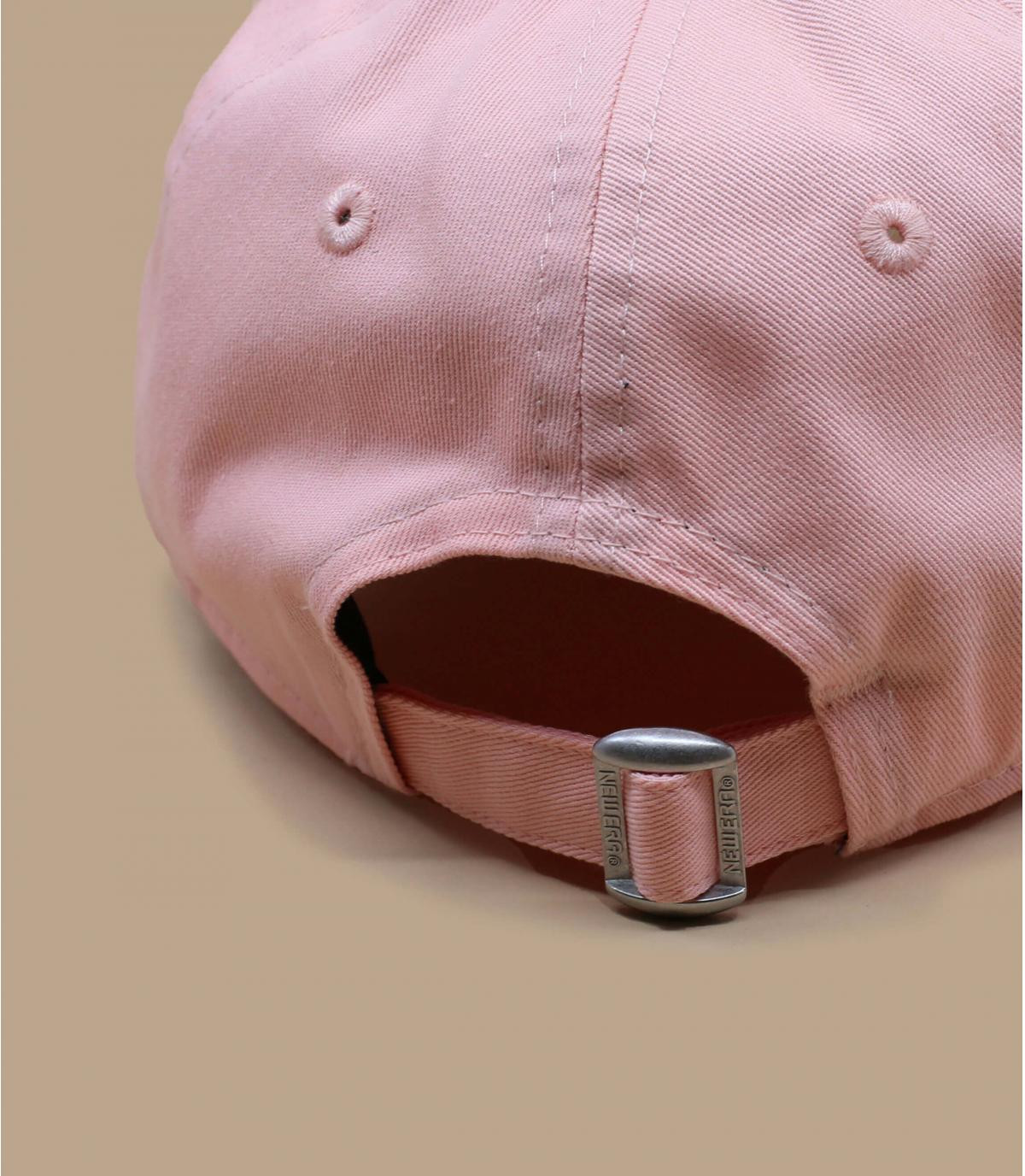 New Era pink Minnie cap